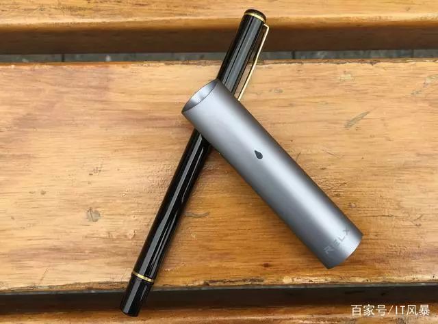悦刻电子烟_RELX悦刻雾化电子烟评测_电子烟RELX悦刻使用体验