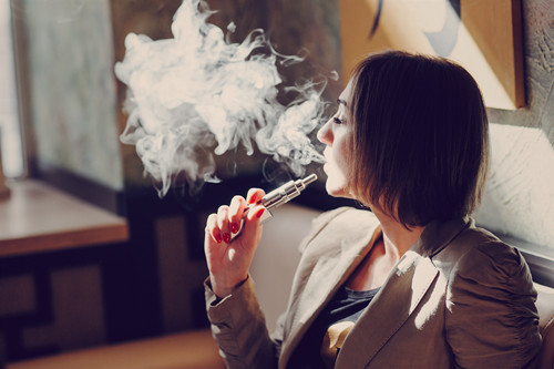 电子烟行业发展趋势_美团电子烟撤出_柚子电子烟