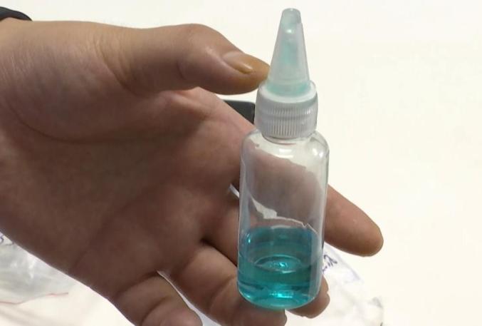 上头电子烟危害_ipv5电子烟视频_青少年上瘾电子烟